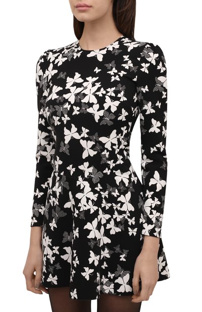 Платье REDVALENTINO черно-белого цвета по цене 68200 руб., арт. XR3VAEH5/69W, фото 3 Платье REDVALENTINO, арт. XR3VAEH5/69W, фото 3
