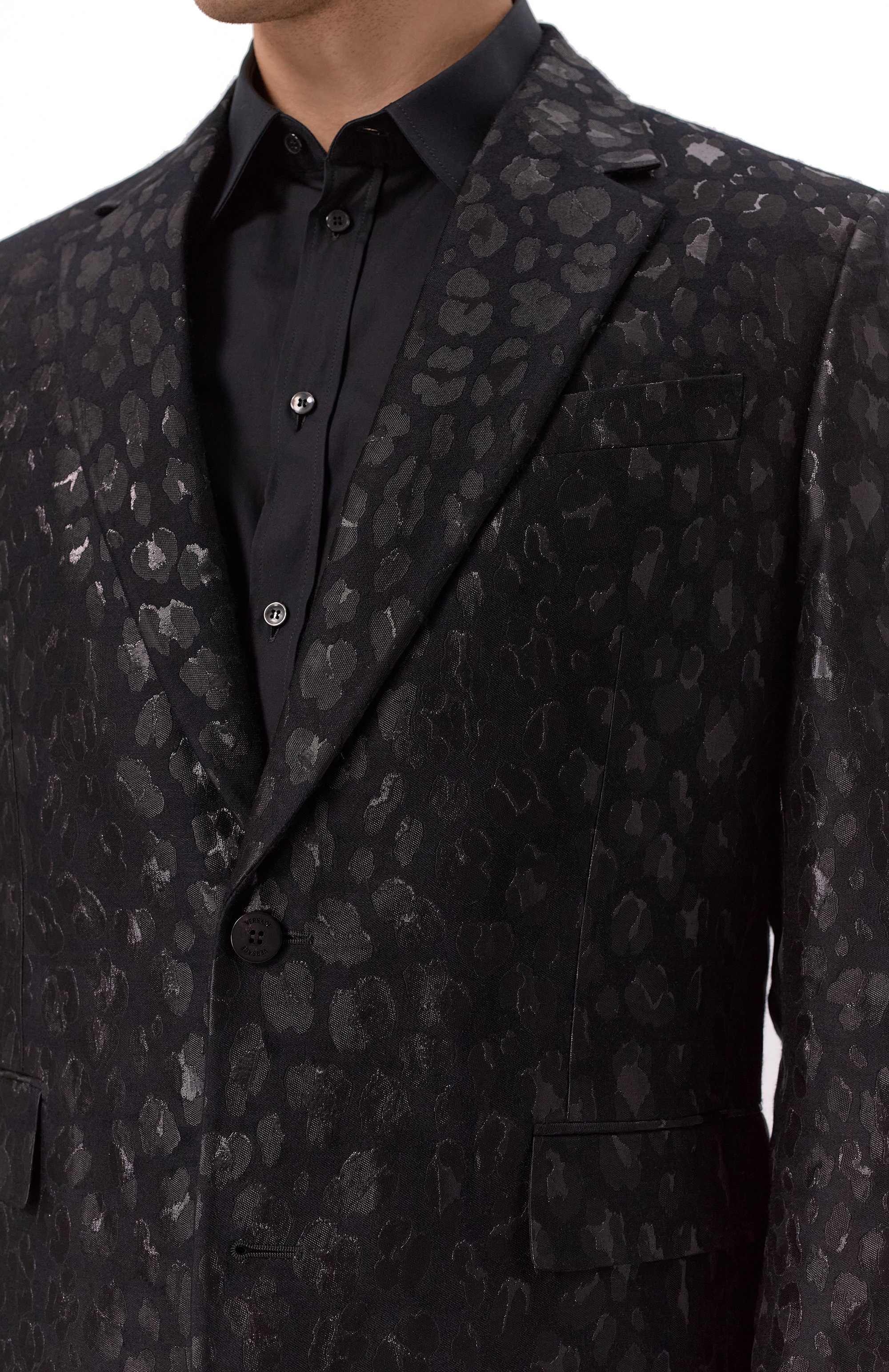 Жаккардовый пиджак VERSACE черного цвета по цене 259000 руб., арт. 1016651/1A12363, фото 9 Жаккардовый пиджак VERSACE, арт. 1016651/1A12363, фото 9