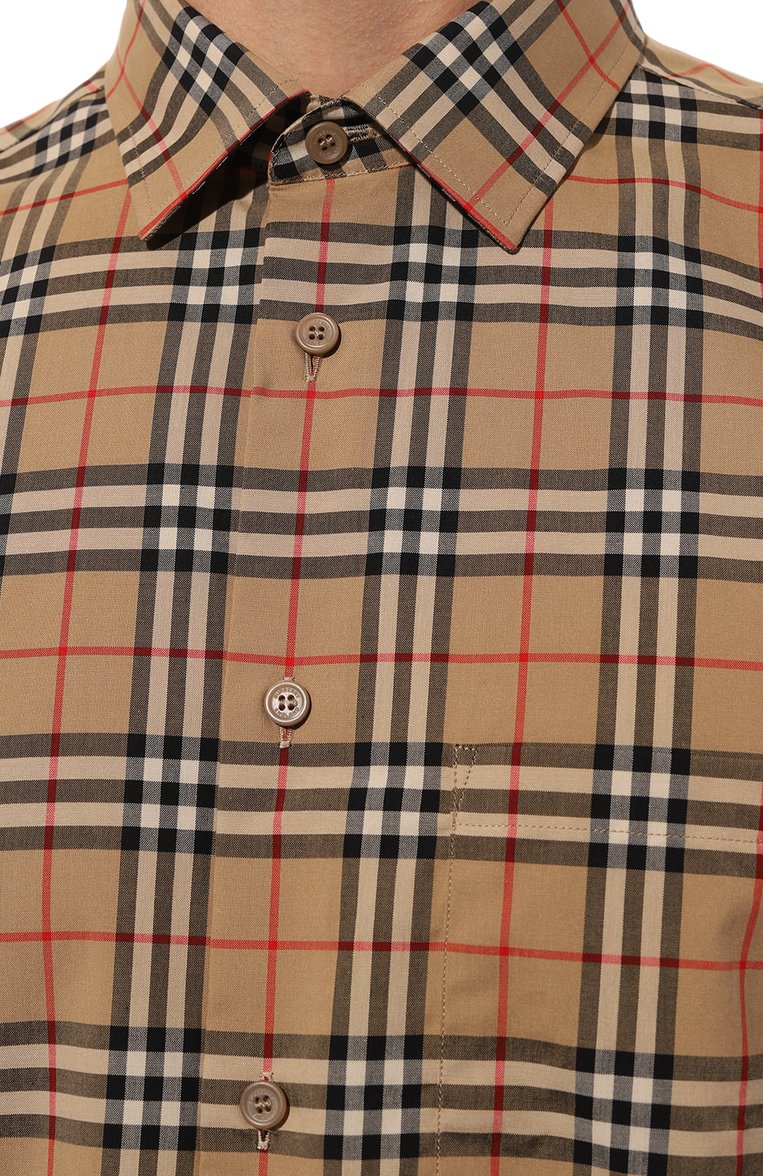 Мужская хлопковая рубашка BURBERRY бежевого цвета, арт. 8070582 | Фото 5 (Рукава: Длинные; Материал внешний: Хлопок; Длина (для топов): Стандартные; Воротник: Кент; Случай: Повседневный; Принт: Клетка; Манжеты: На пуговицах; Стили: Кэжуэл)