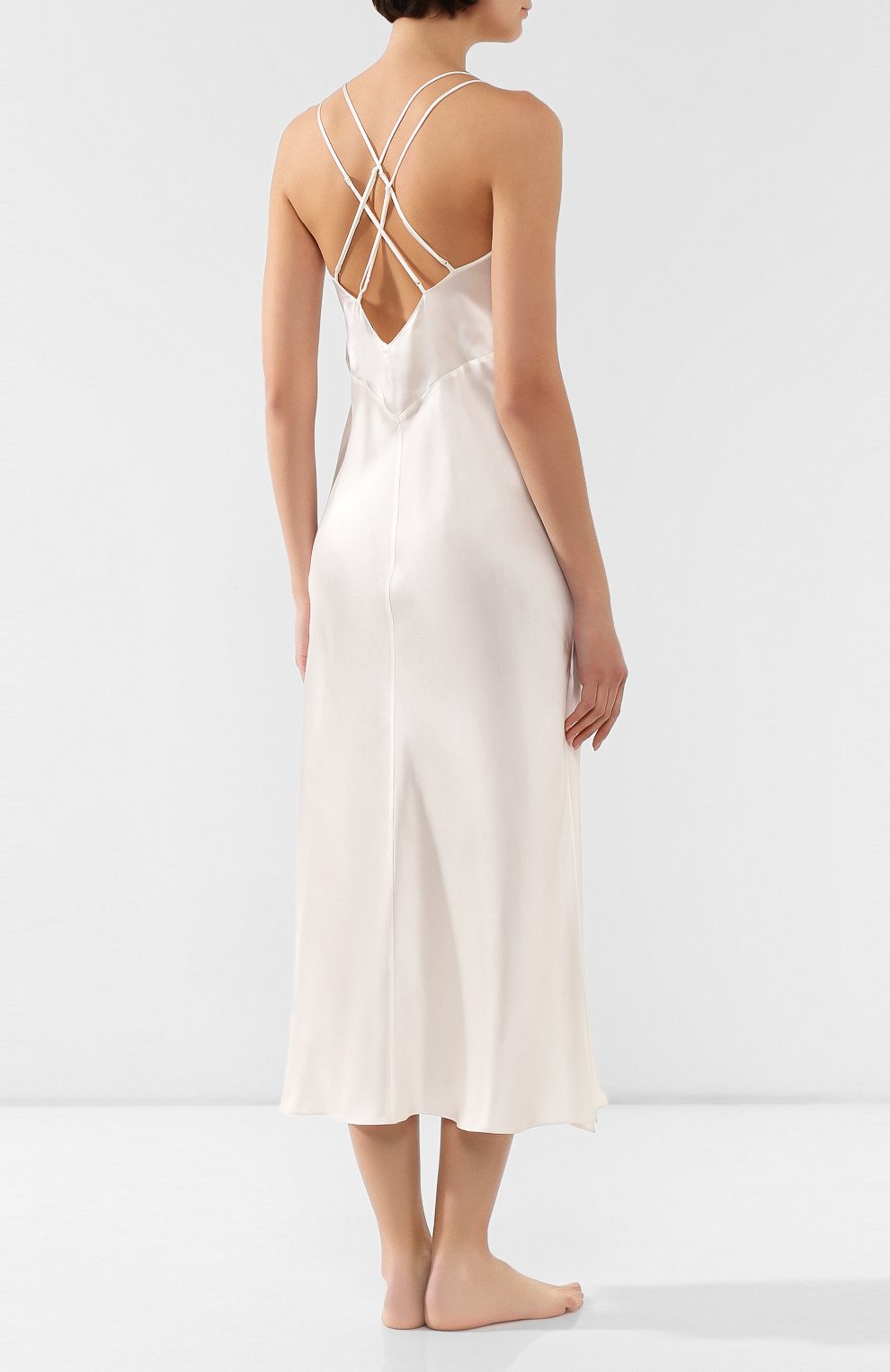 Шелковая сорочка LUNA DI SETA кремового цвета по цене 25820 руб., арт. VLST60540_0004, фото 4 Шелковая сорочка LUNA DI SETA, арт. VLST60540_0004, фото 4