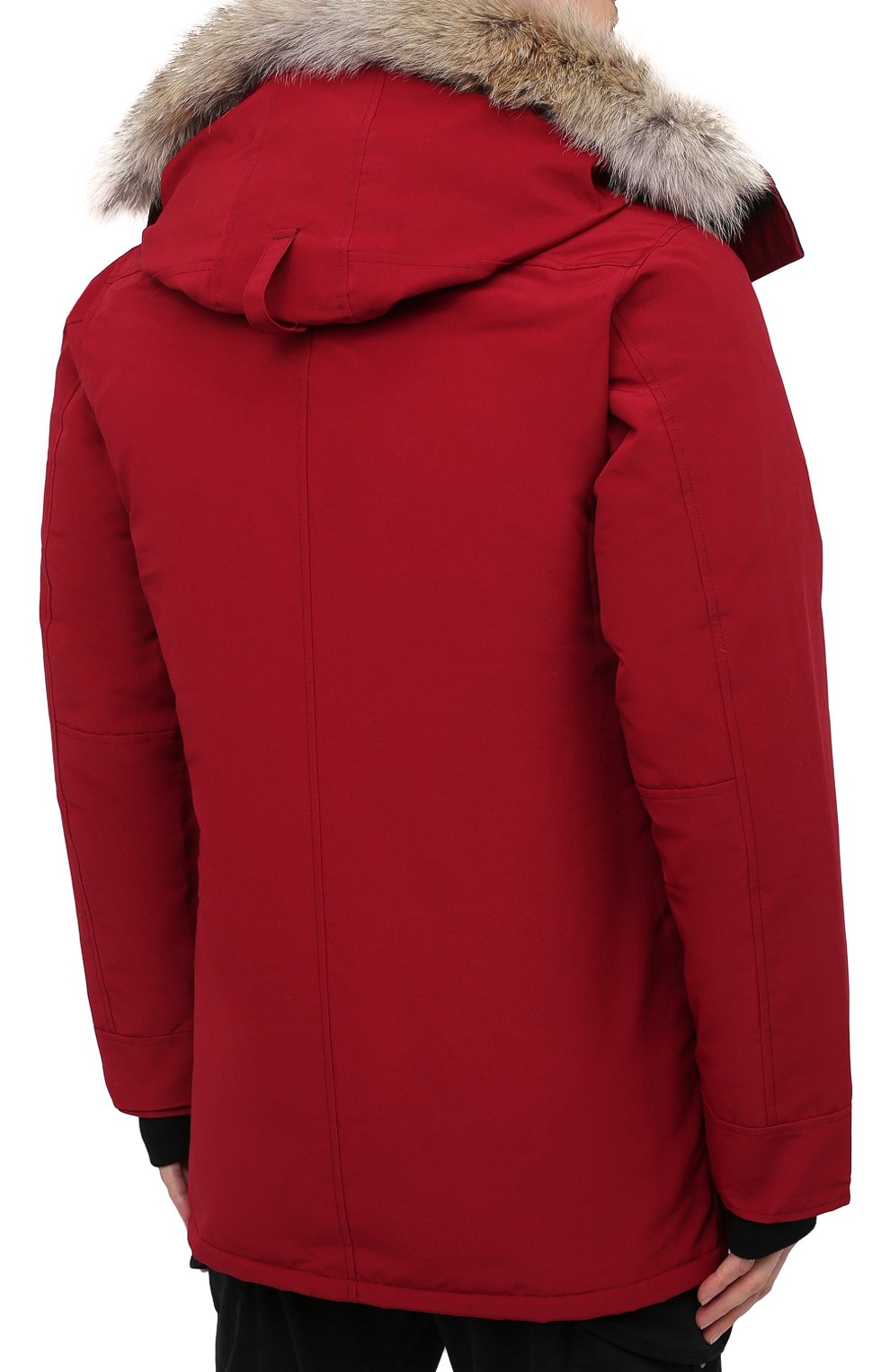Пуховая парка chateau с меховой отделкой CANADA GOOSE красного цвета по цене 134000 руб., арт. 3426MB, фото 4 Пуховая парка chateau с меховой отделкой CANADA GOOSE, арт. 3426MB, фото 4