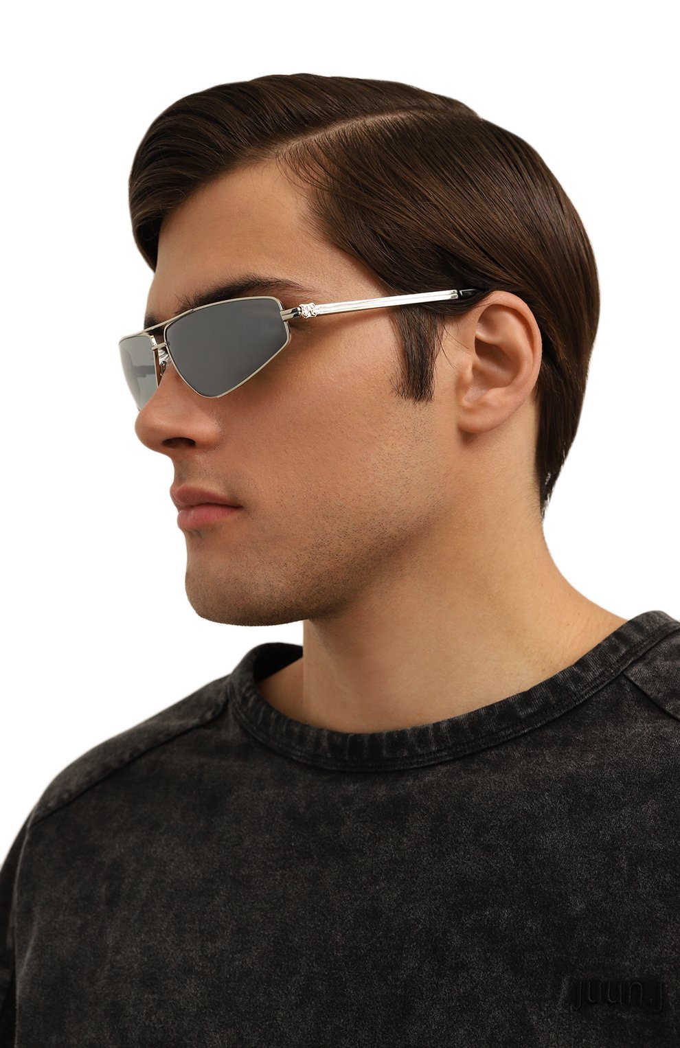 Солнцезащитные очки PALM ANGELS серебряного цвета по цене 52350 руб., арт. PERI059/7272, фото 2 Солнцезащитные очки PALM ANGELS, арт. PERI059/7272, фото 2