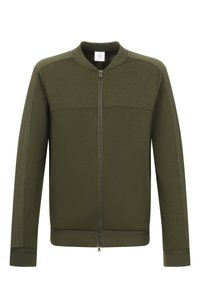 Темно-зеленый