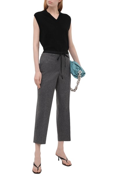 Шерстяные брюки JIL SANDER серого цвета по цене 53250 руб., арт. JPPT310550-WT212500B, фото 2 Шерстяные брюки JIL SANDER, арт. JPPT310550-WT212500B, фото 2