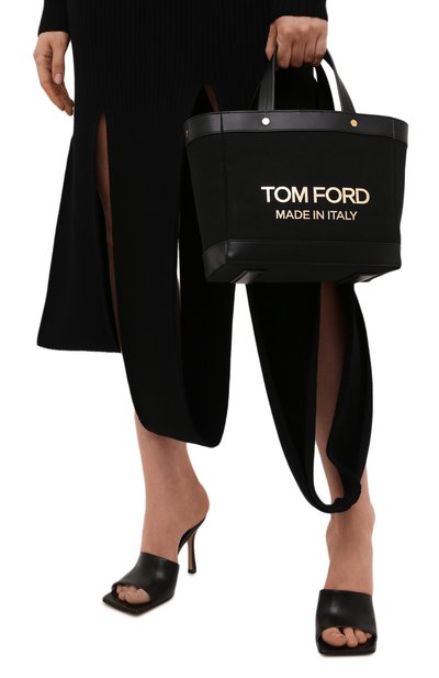 Сумка-шопер t-screw mini TOM FORD черного цвета по цене 108000 руб., арт. L1494T-ICN002, фото 2 Сумка-шопер t-screw mini TOM FORD, арт. L1494T-ICN002, фото 2