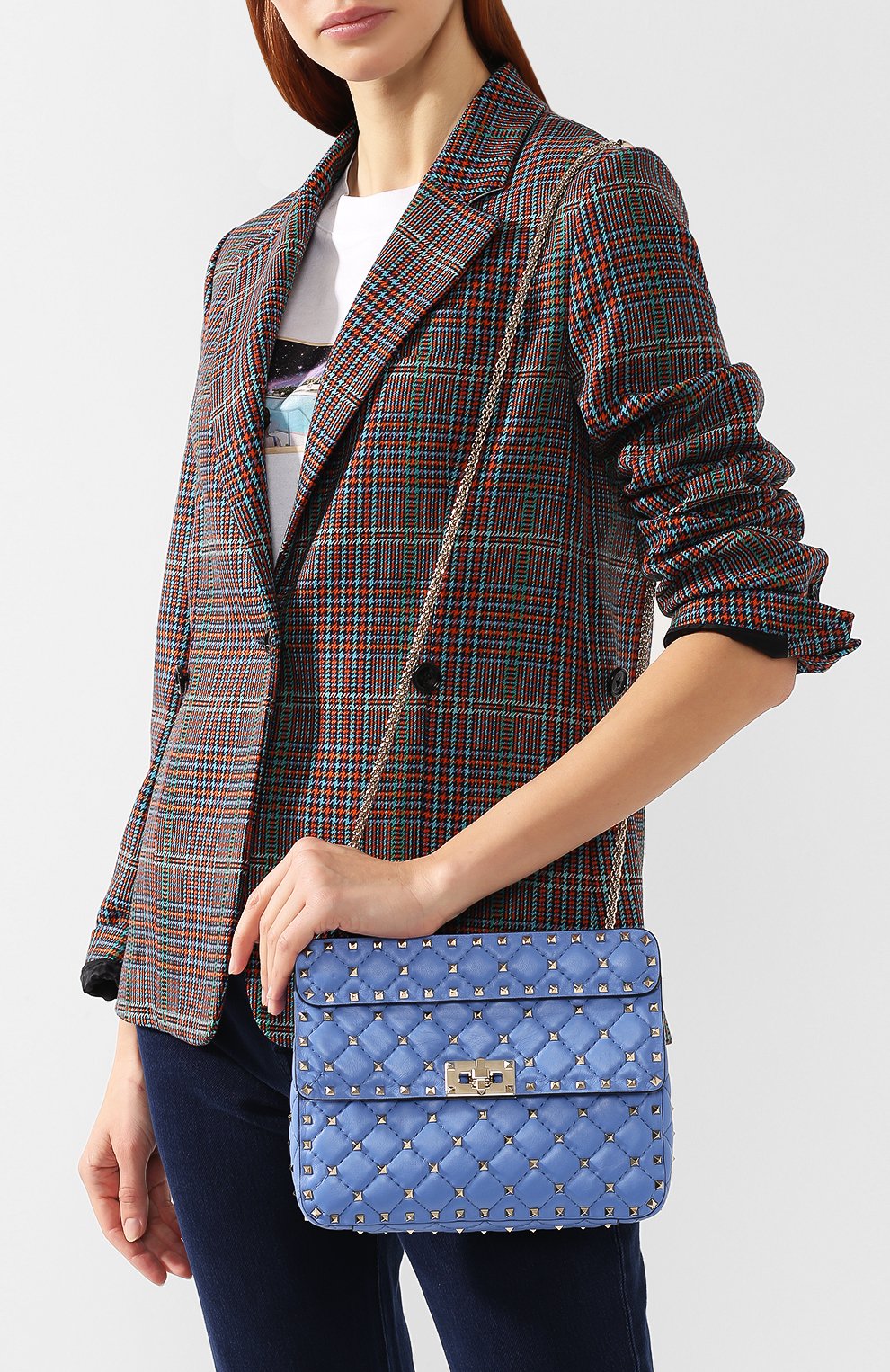 Сумка rockstud spike medium VALENTINO голубого цвета по цене 372000 руб., арт. RW2B0122/NAP, фото 5 Сумка rockstud spike medium VALENTINO, арт. RW2B0122/NAP, фото 5