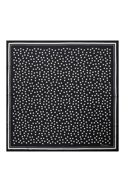 Шелковый платок DOLCE & GABBANA черно-белого цвета по цене 52250 руб., арт. FN090R/GDCFX, фото 5 Шелковый платок DOLCE & GABBANA, арт. FN090R/GDCFX, фото 5