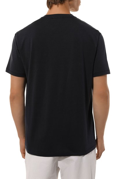 Футболка TOM FORD синего цвета по цене 29100 руб., арт. JMT002/JCS004, фото 4 Футболка TOM FORD, арт. JMT002/JCS004, фото 4