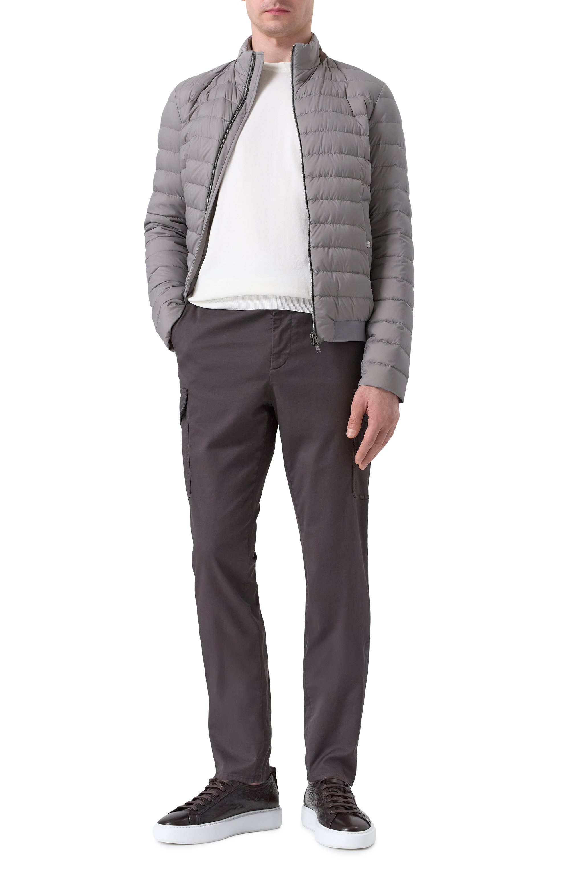 Пуховый бомбер HERNO светло-серого цвета по цене 97700 руб., арт. PI001216U/12456Z, фото 2 Пуховый бомбер HERNO, арт. PI001216U/12456Z, фото 2