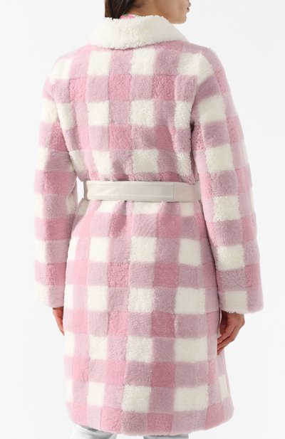 Меховое пальто с поясом SAKS POTTS белого цвета по цене 145000 руб., арт. 17813 TSUM EXCLUSIVE LUNIS WHITE/PINK C0AT, фото 4 Меховое пальто с поясом SAKS POTTS, арт. 17813 TSUM EXCLUSIVE LUNIS WHITE/PINK C0AT, фото 4