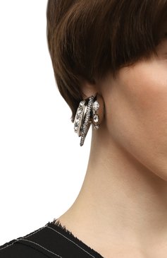 Женская моносерьга ALEXANDER MCQUEEN серебряного цвета, арт. 757526/J160N | Фото 2 (Кросс-КТ: моносерьга; Региональные ограничения белый список (Axapta Mercury): Не проставлено; Нос: Не проставлено; Материал: Металл)