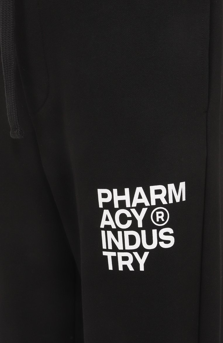 Мужские хлопковые джоггеры PHARMACY INDUSTRY черного цвета, арт. PHABM00174 | Фото 6 (Материал внешний: Хлопок, Синтетический материал; Длина (брюки, джинсы): Стандартные; Силуэт М (брюки): Джоггеры; Стили: Спорт-шик)