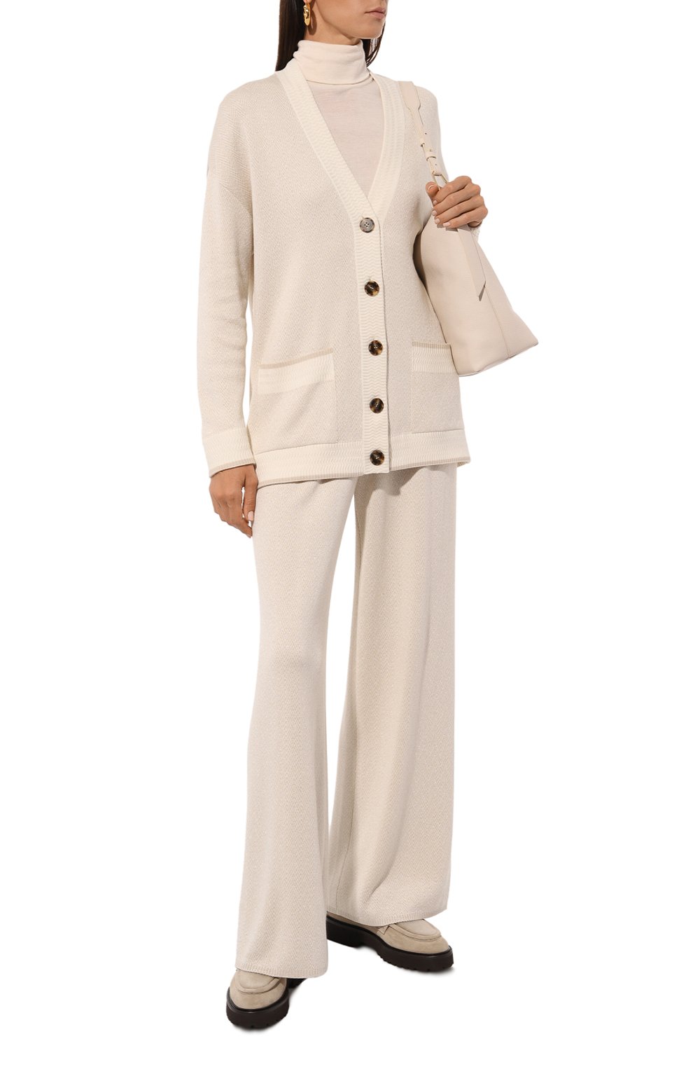 Замшевые лоферы DOUCAL'S бежевого цвета по цене 59950 руб., арт. DD8660PHILPM730T, фото 2 Замшевые лоферы DOUCAL'S, арт. DD8660PHILPM730T, фото 2