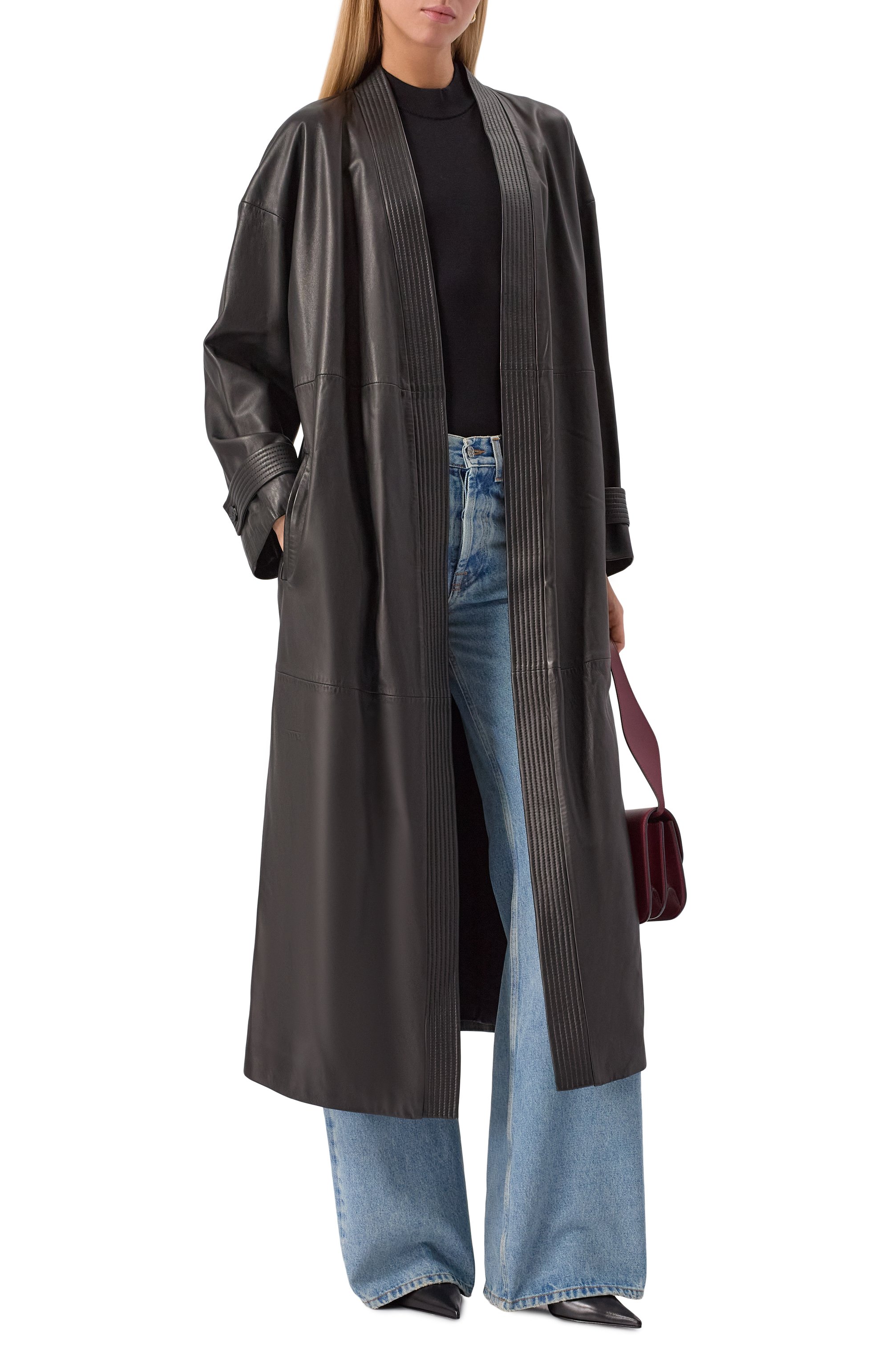 Кожаный плащ 12 STOREEZ черного цвета по цене 145000 руб., арт. 127737, фото 2 Кожаный плащ 12 STOREEZ, арт. 127737, фото 2