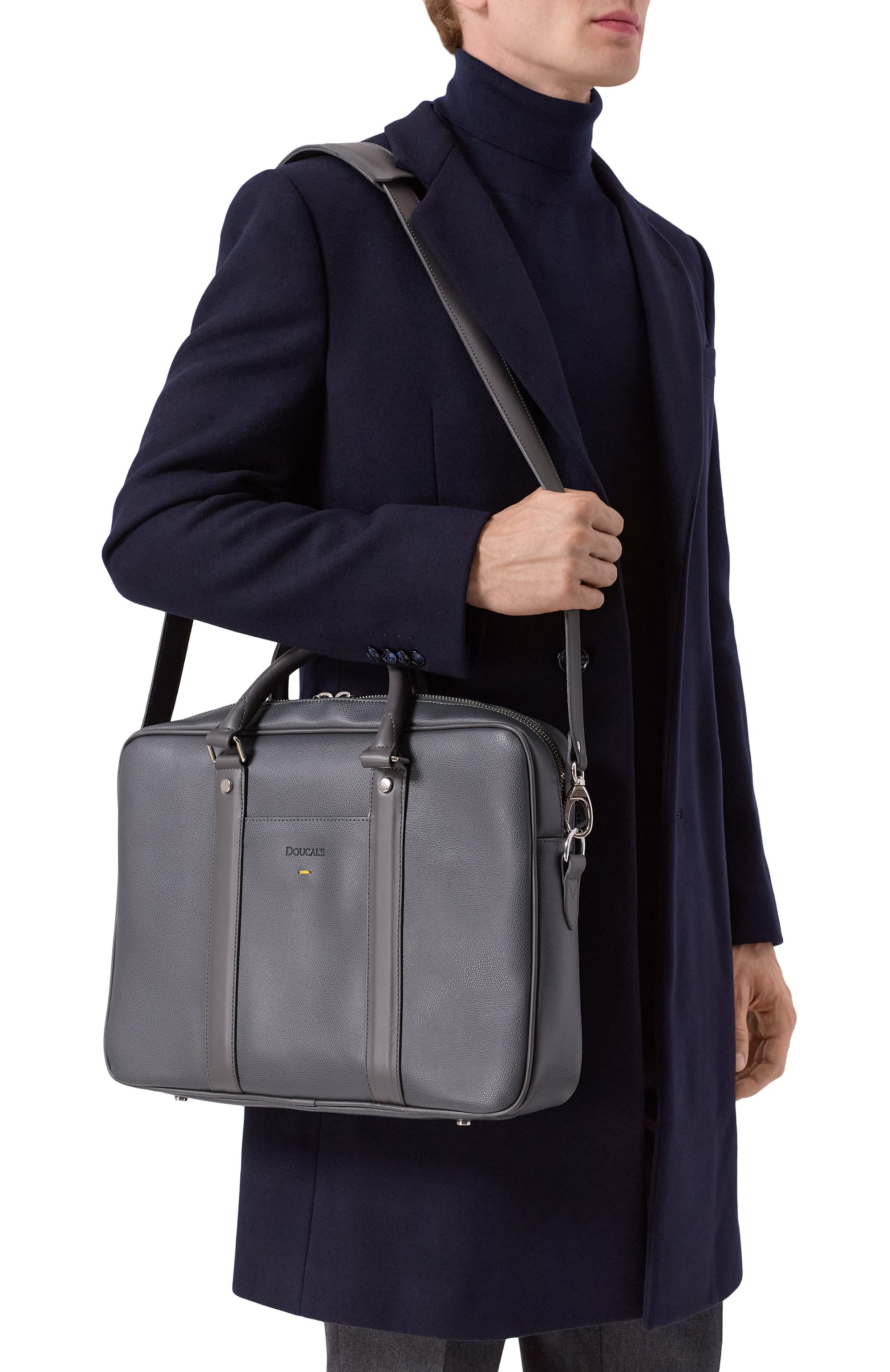 Портфель DOUCAL'S темно-серого цвета по цене 84800 руб., арт. DB0020--02PT7360, фото 2 Портфель DOUCAL'S, арт. DB0020--02PT7360, фото 2