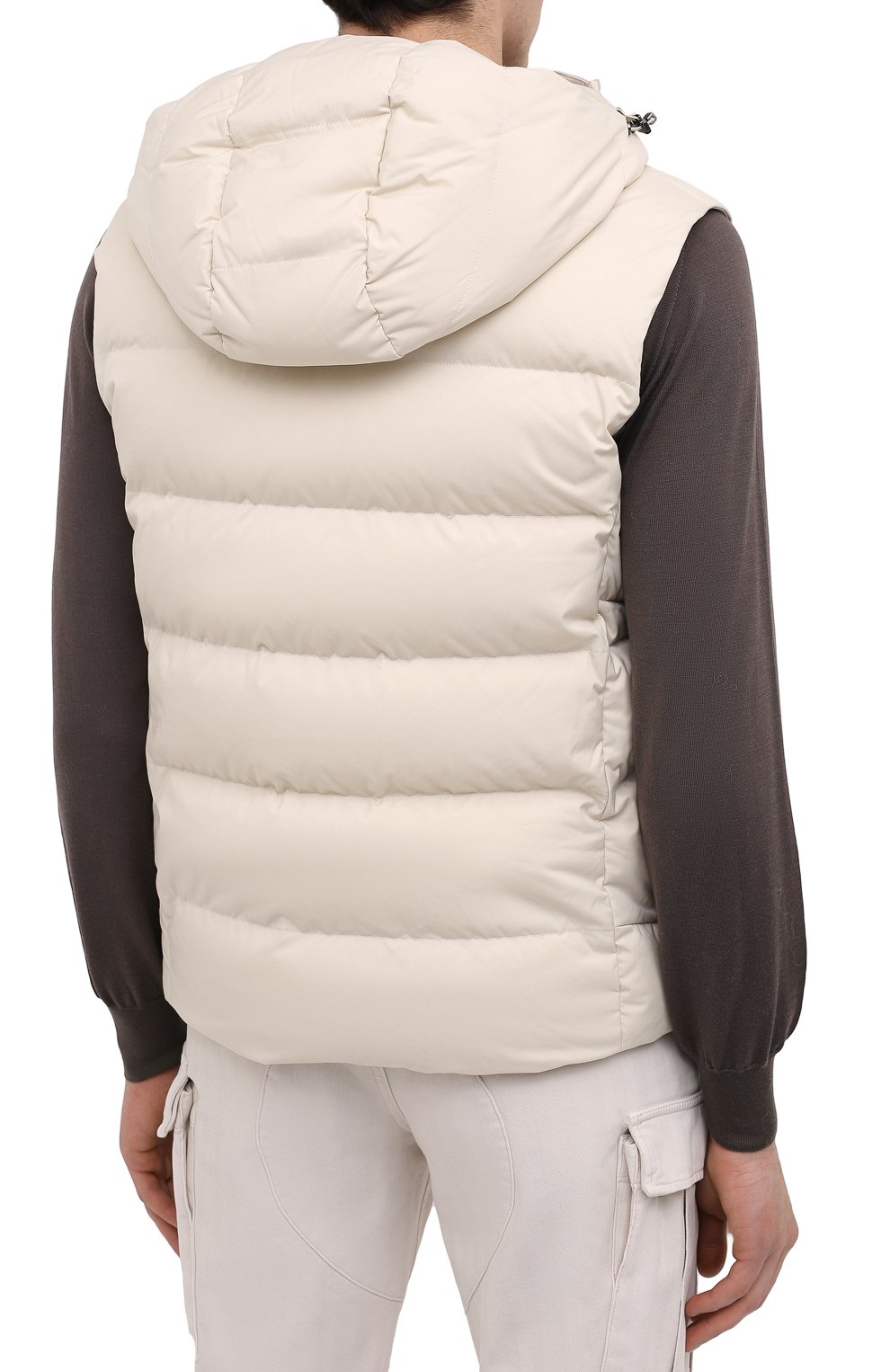 Пуховый жилет LORO PIANA светло-бежевого цвета по цене 227000 руб., арт. FAL4281, фото 4 Пуховый жилет LORO PIANA, арт. FAL4281, фото 4