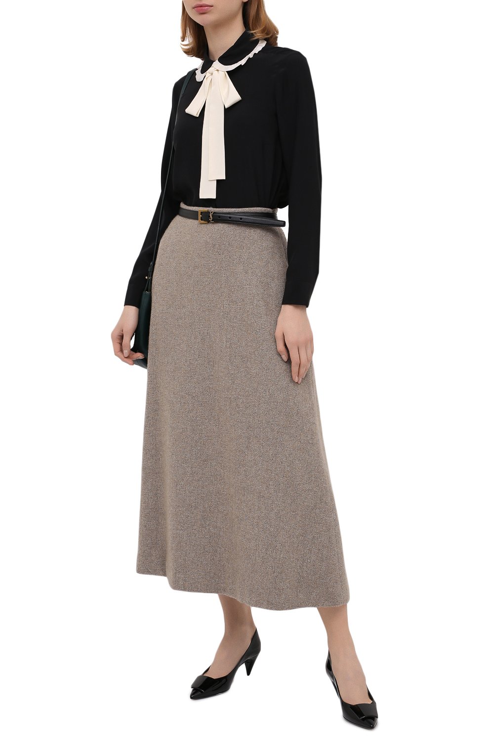 Шелковая блузка REDVALENTINO черно-белого цвета по цене 51850 руб., арт. UR3ABA80/48P, фото 2 Шелковая блузка REDVALENTINO, арт. UR3ABA80/48P, фото 2