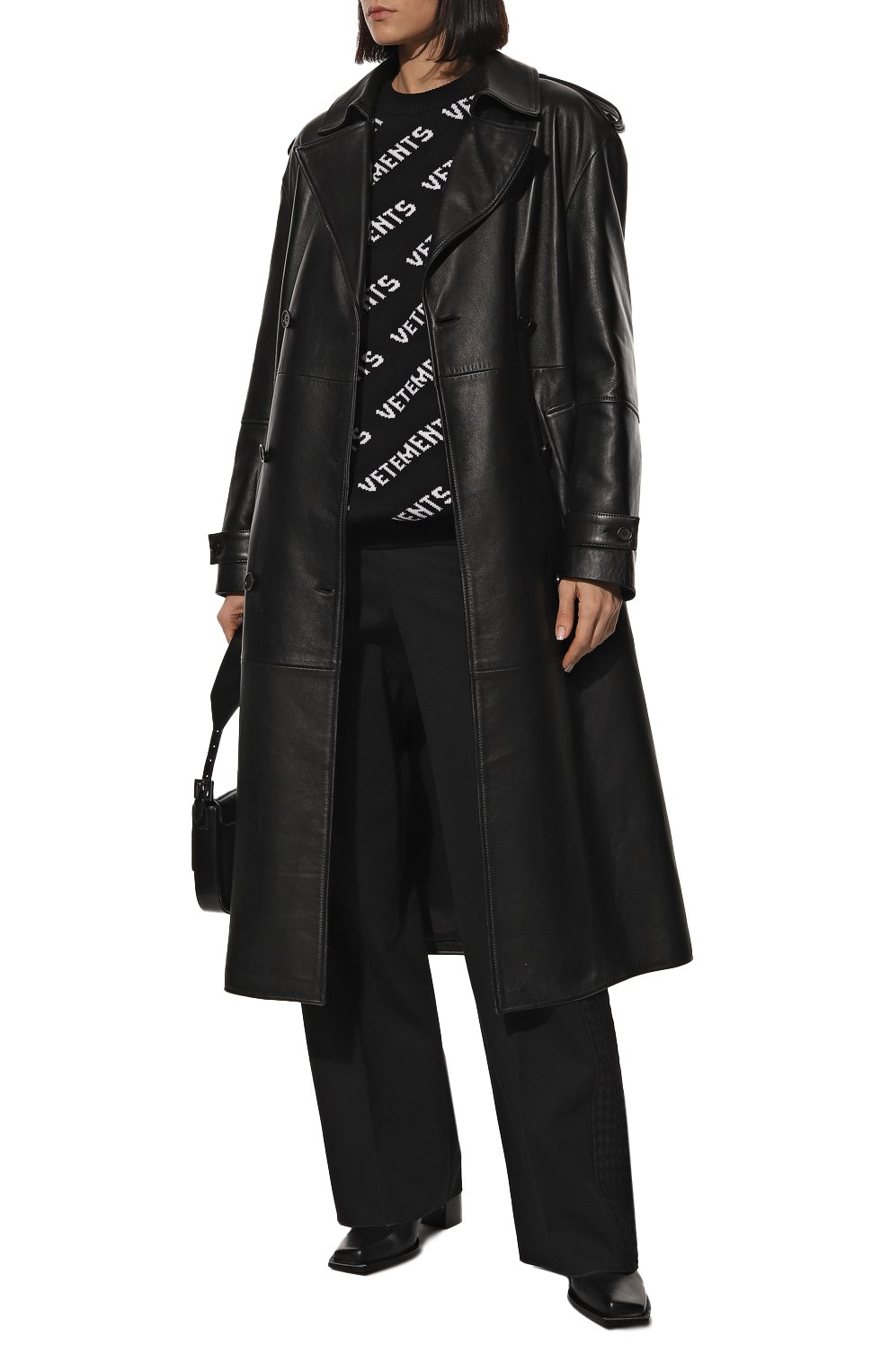 Шерстяной свитер VETEMENTS черного цвета по цене 126500 руб., арт. UA53KN300B 2901/W, фото 2 Шерстяной свитер VETEMENTS, арт. UA53KN300B 2901/W, фото 2