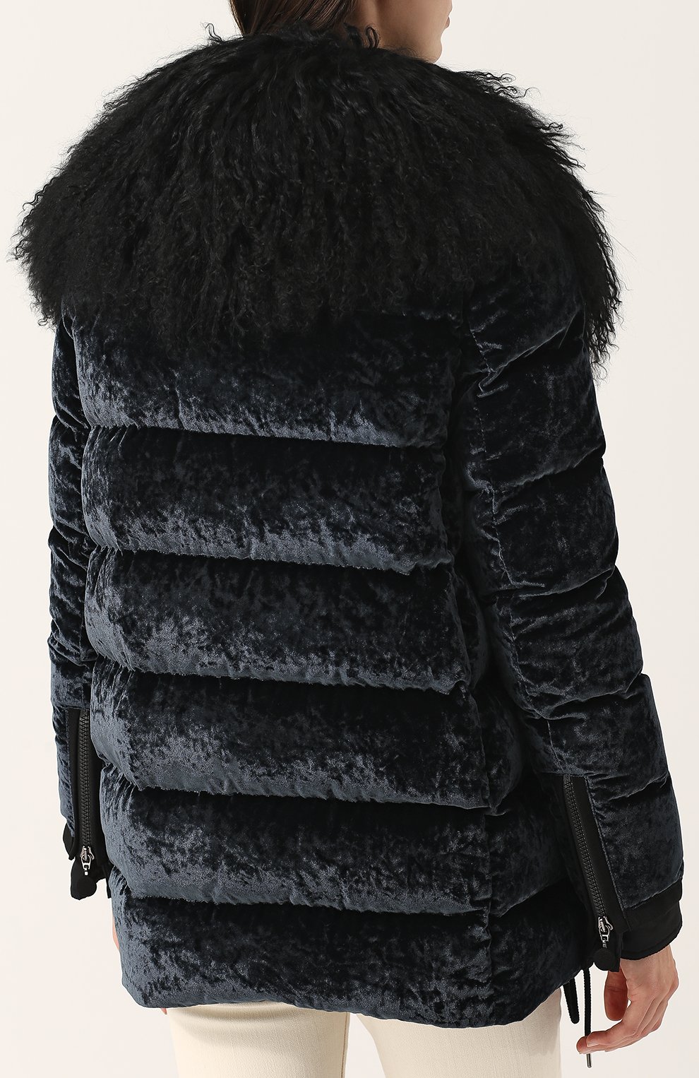 Стеганый бархатный пуховик с косой молнией MONCLER, арт. C2-093-46322-20-549K1, фото 4
