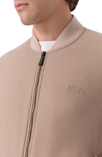 Бомбер KITON бежевого цвета по цене 377500 руб., арт. UGK136MK0279H04, фото 5 Бомбер KITON, арт. UGK136MK0279H04, фото 5