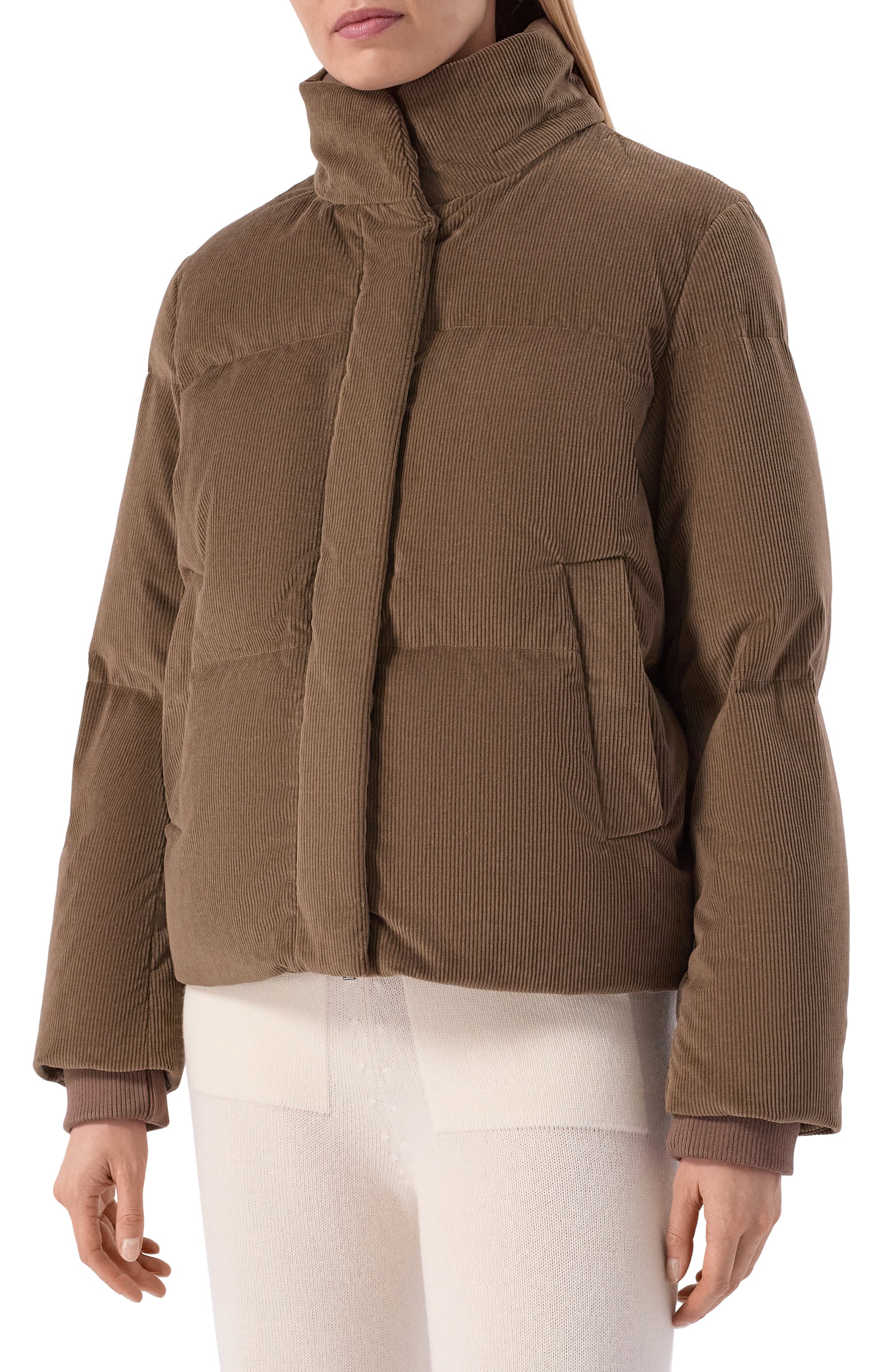 Вельветовый пуховик MVST темно-бежевого цвета по цене 425000 руб., арт. M25.1MW.0013/5180, фото 3 Вельветовый пуховик MVST, арт. M25.1MW.0013/5180, фото 3