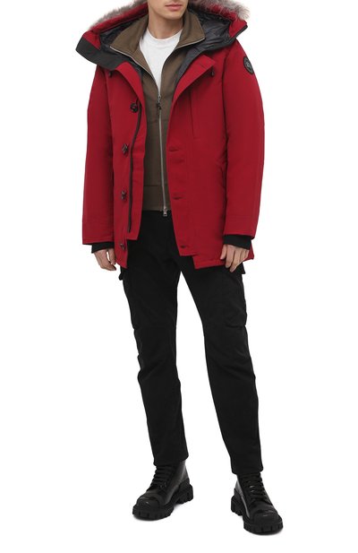 Пуховая парка chateau с меховой отделкой CANADA GOOSE красного цвета по цене 134000 руб., арт. 3426MB, фото 2 Пуховая парка chateau с меховой отделкой CANADA GOOSE, арт. 3426MB, фото 2