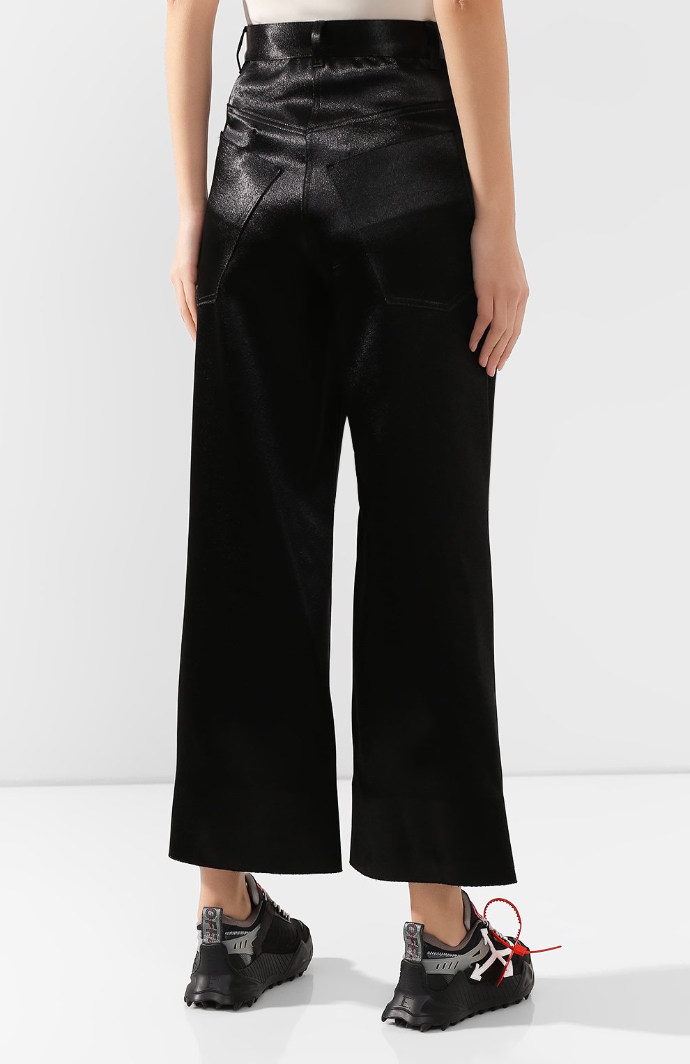 Атласные брюки OFF-WHITE черного цвета по цене 68800 руб., арт. 0WCA095F19F830501000, фото 4 Атласные брюки OFF-WHITE, арт. 0WCA095F19F830501000, фото 4