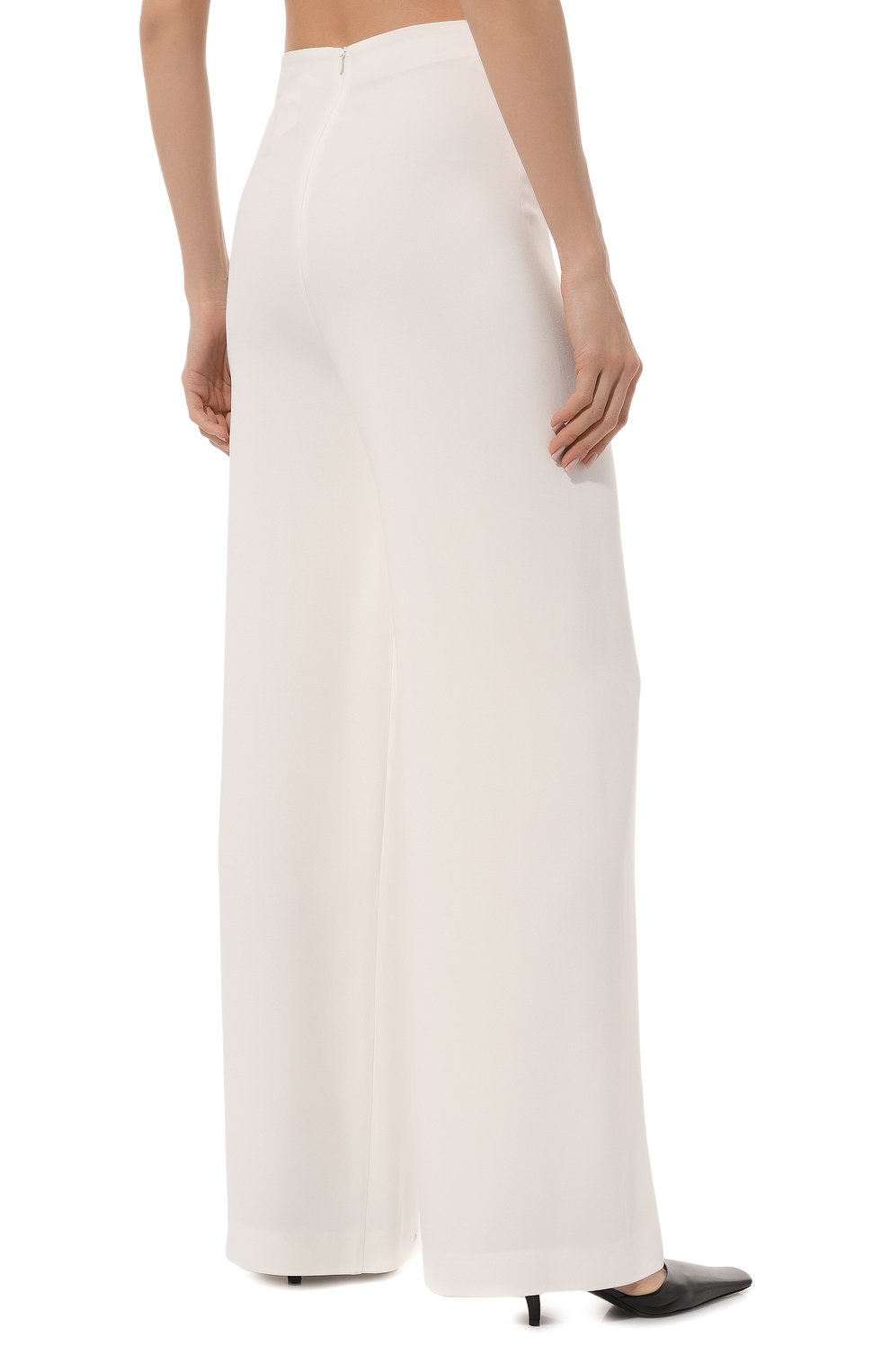 Шелковые брюки CHAPURIN белого цвета по цене 42500 руб., арт. P/19447/27899-м/SS23, фото 4 Шелковые брюки CHAPURIN, арт. P/19447/27899-м/SS23, фото 4