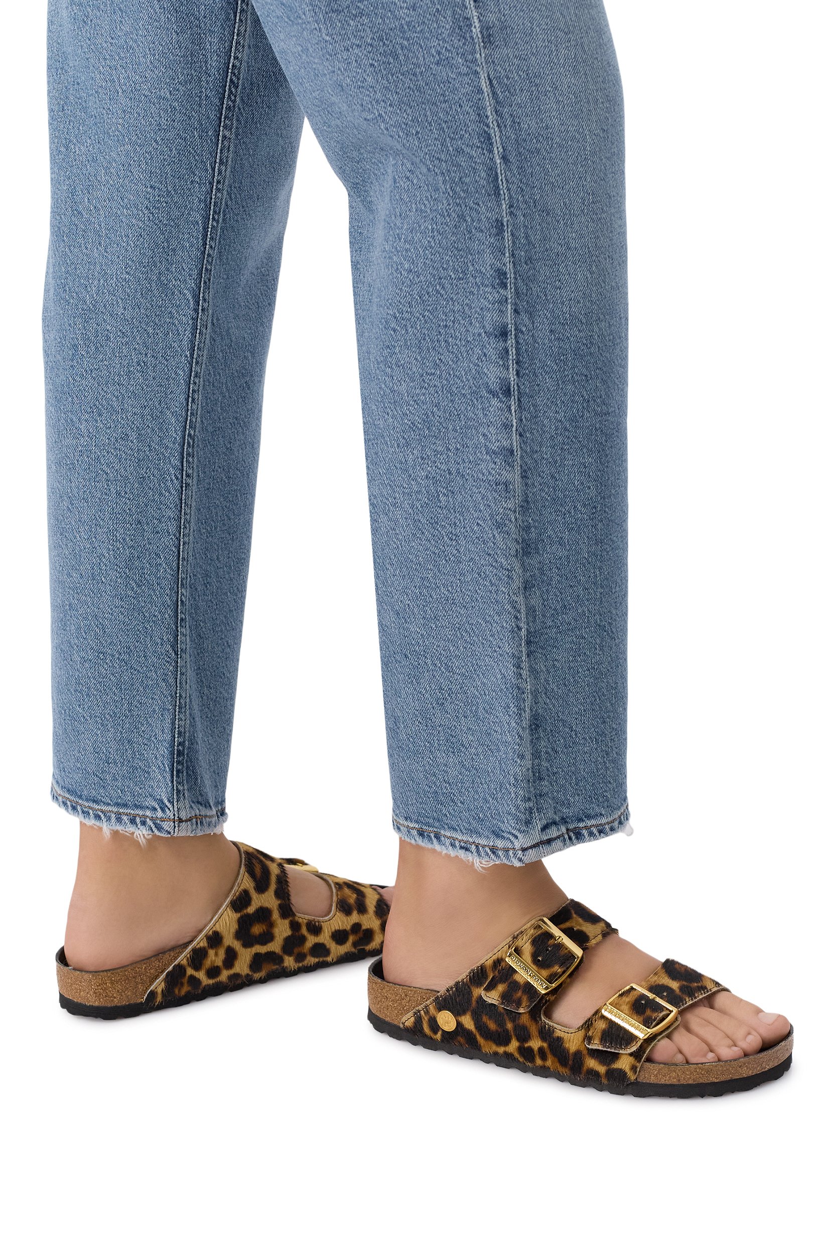 Кожаные шлепанцы arizona BIRKENSTOCK леопардового цвета по цене 27700 руб., арт. 1032839, фото 2 Кожаные шлепанцы arizona BIRKENSTOCK, арт. 1032839, фото 2
