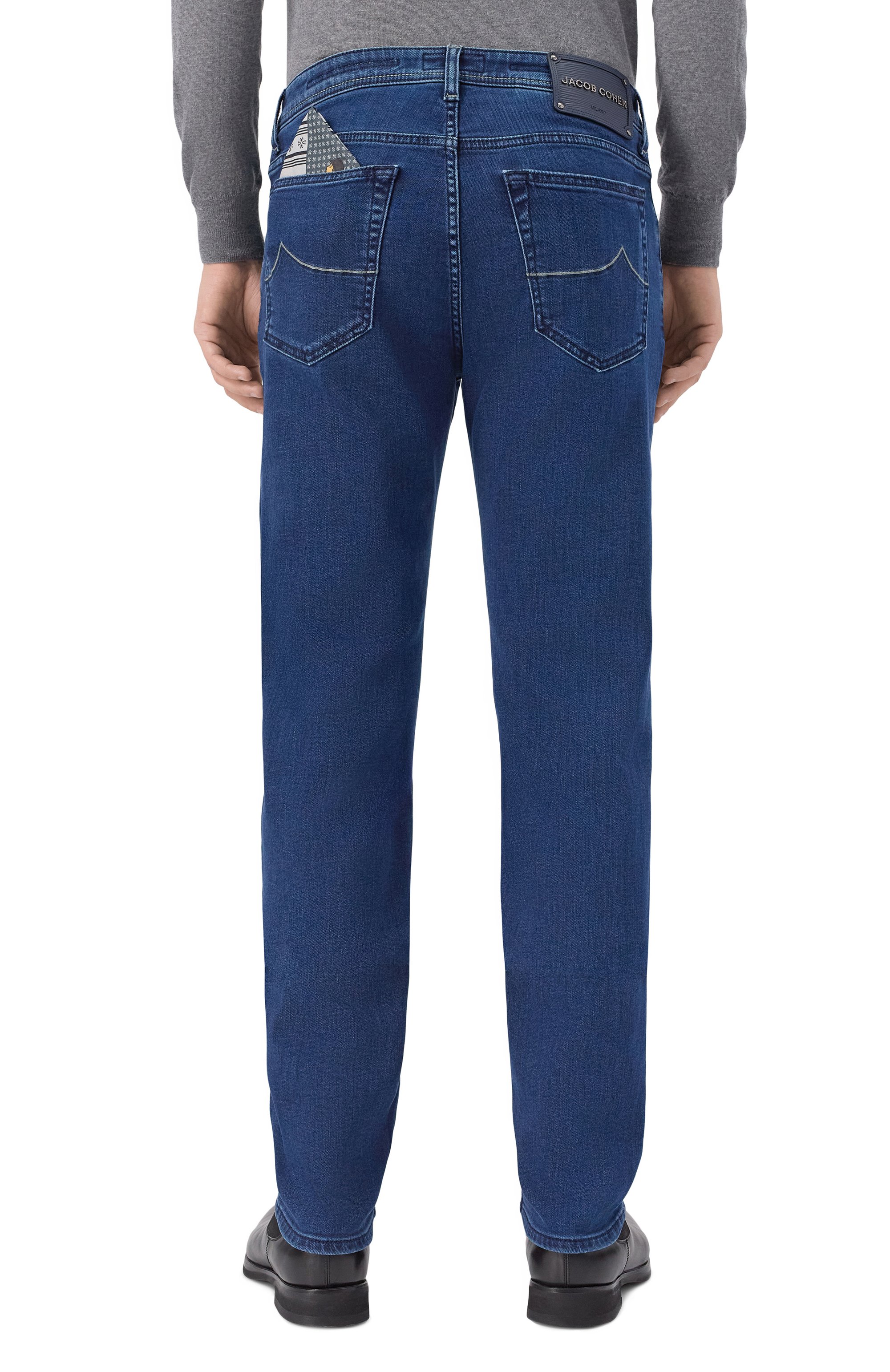 Джинсы bard JACOB COHEN темно-синего цвета по цене 83700 руб., арт. JUM_QM004 034 P3621 S1, фото 4 Джинсы bard JACOB COHEN, арт. JUM_QM004 034 P3621 S1, фото 4