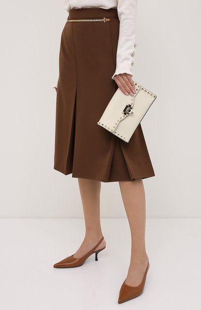 Сумка rockstud VALENTINO кремового цвета по цене 144000 руб., арт. UW2B0181/B0L, фото 2 Сумка rockstud VALENTINO, арт. UW2B0181/B0L, фото 2