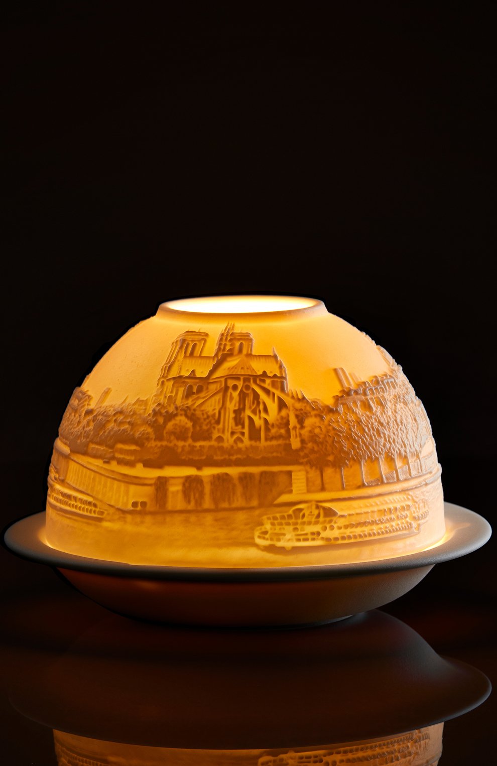 Подсвечник paris along the seine BERNARDAUD белого цвета по цене 21900 руб., арт. 1838/5077, фото 2 Подсвечник paris along the seine BERNARDAUD, арт. 1838/5077, фото 2