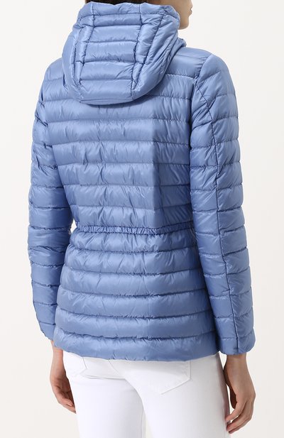 Приталенный стеганый пуховик с капюшоном MONCLER голубого цвета по цене 75400 руб., арт. D1-093-46908-99-53048, фото 4 Приталенный стеганый пуховик с капюшоном MONCLER, арт. D1-093-46908-99-53048, фото 4