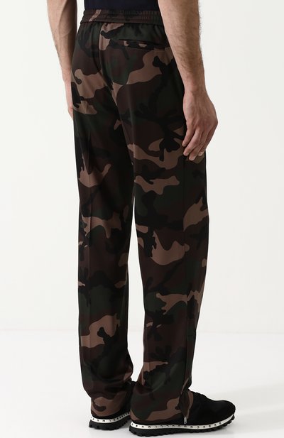 Брюки прямого кроя с камуфляжным принтом VALENTINO, арт. QV3RB0Q6MMZ, фото 4