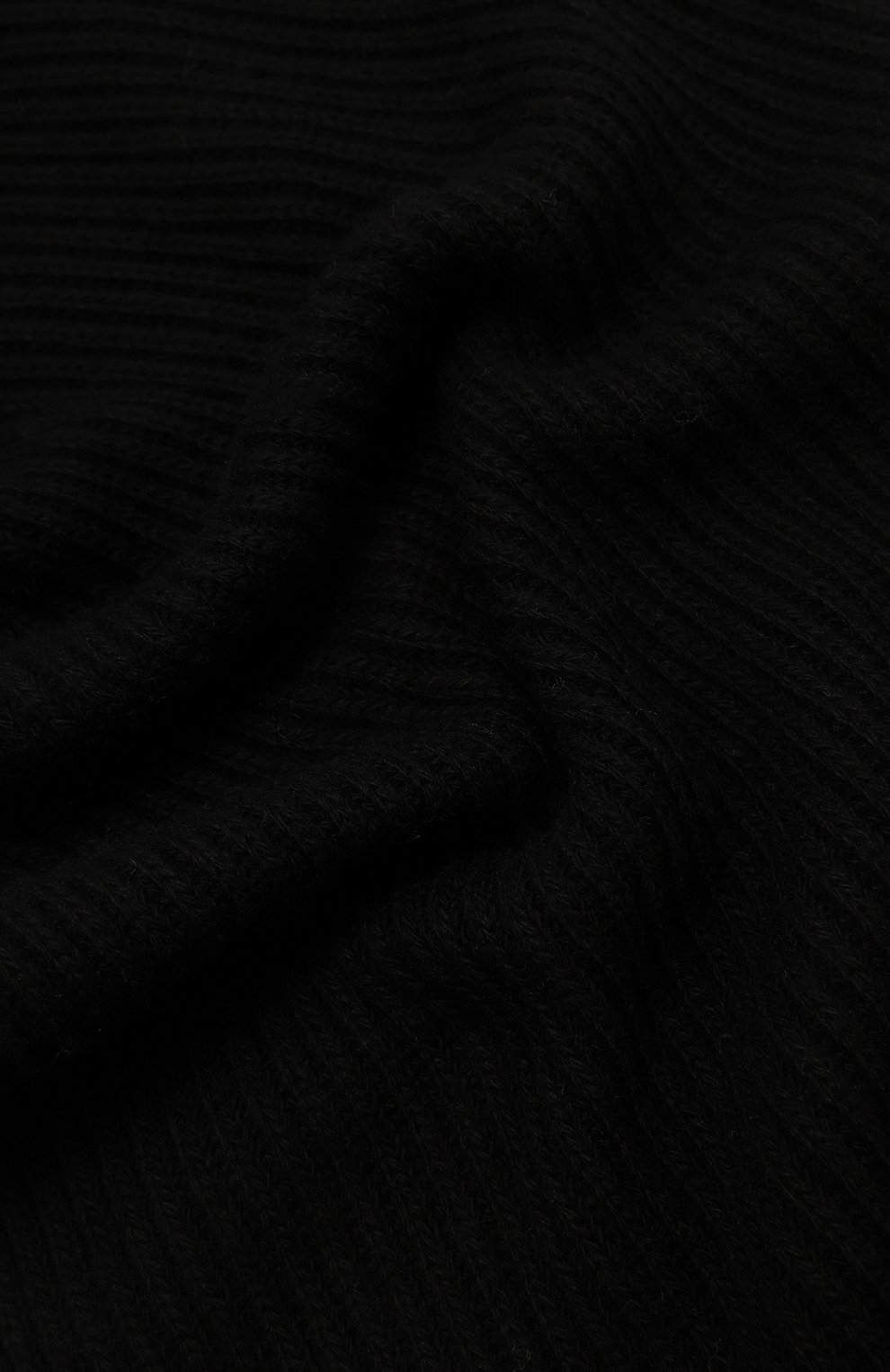 Шарф из шерсти и вискозы MOSCHINO черного цвета по цене 11550 руб., арт. 50184/M5541, фото 4 Шарф из шерсти и вискозы MOSCHINO, арт. 50184/M5541, фото 4