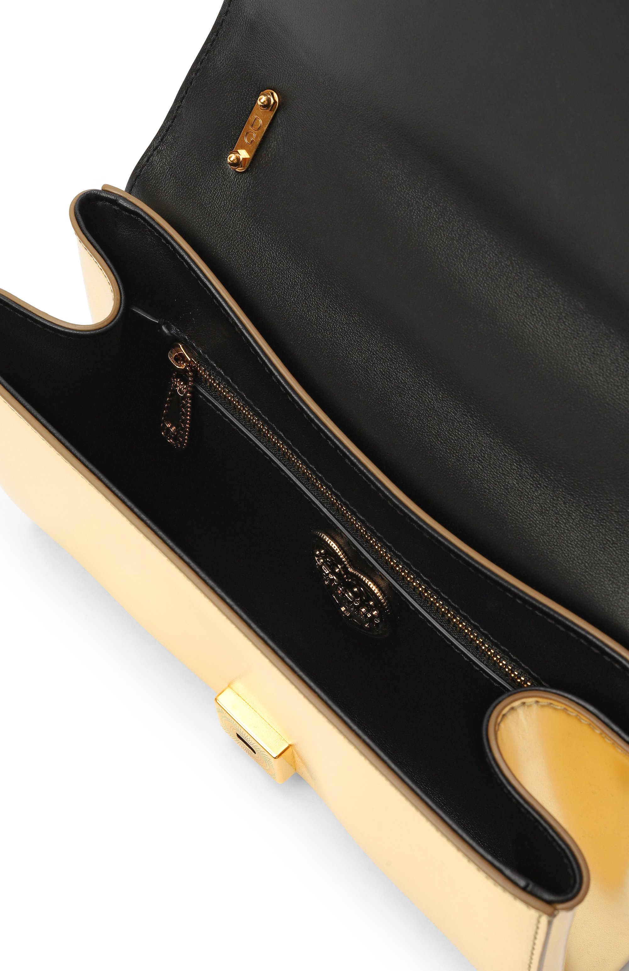 Сумка devotion medium DOLCE & GABBANA золотого цвета по цене 327000 руб., арт. BB7158/AD776, фото 5 Сумка devotion medium DOLCE & GABBANA, арт. BB7158/AD776, фото 5