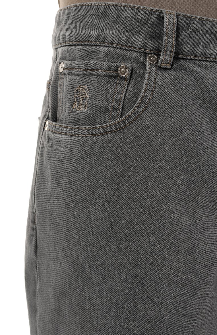 Мужские джинсы straight fit BRUNELLO CUCINELLI темно-серого цвета, арт. M242PB2258 | Фото 5 (Материал внешний: Хлопок, Деним; Длина (брюки, джинсы): Стандартные; Кросс-КТ: Деним; Силуэт М (брюки): Прямые; Стили: Повседневный; Автоматизация ТО: Проставлено; Автоматизация состава: Проставлено; Детали: Без декора)