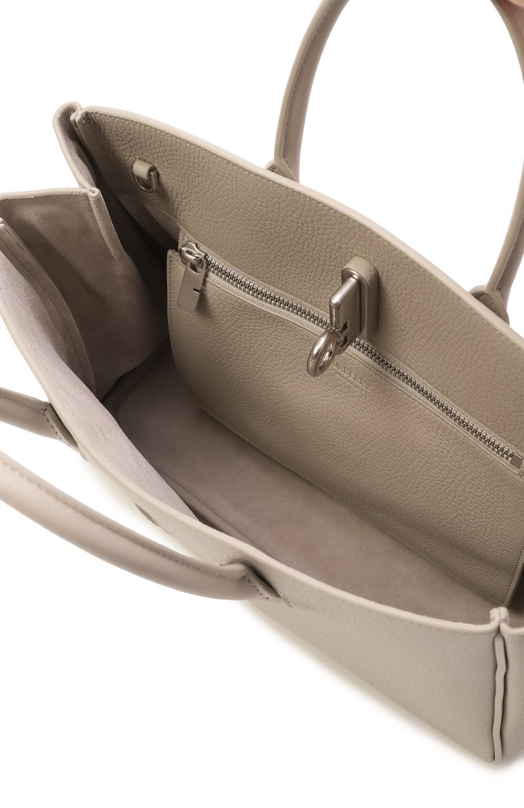 Женская сумка rocking horse small BURBERRY серого цвета, арт. 8103950 | Фото 6 (Материал: Натуральная кожа; Размер: small; Ремень/цепочка: На ремешке; Автоматизация ТО: Проставлено; Автоматизация состава: Проставлено)