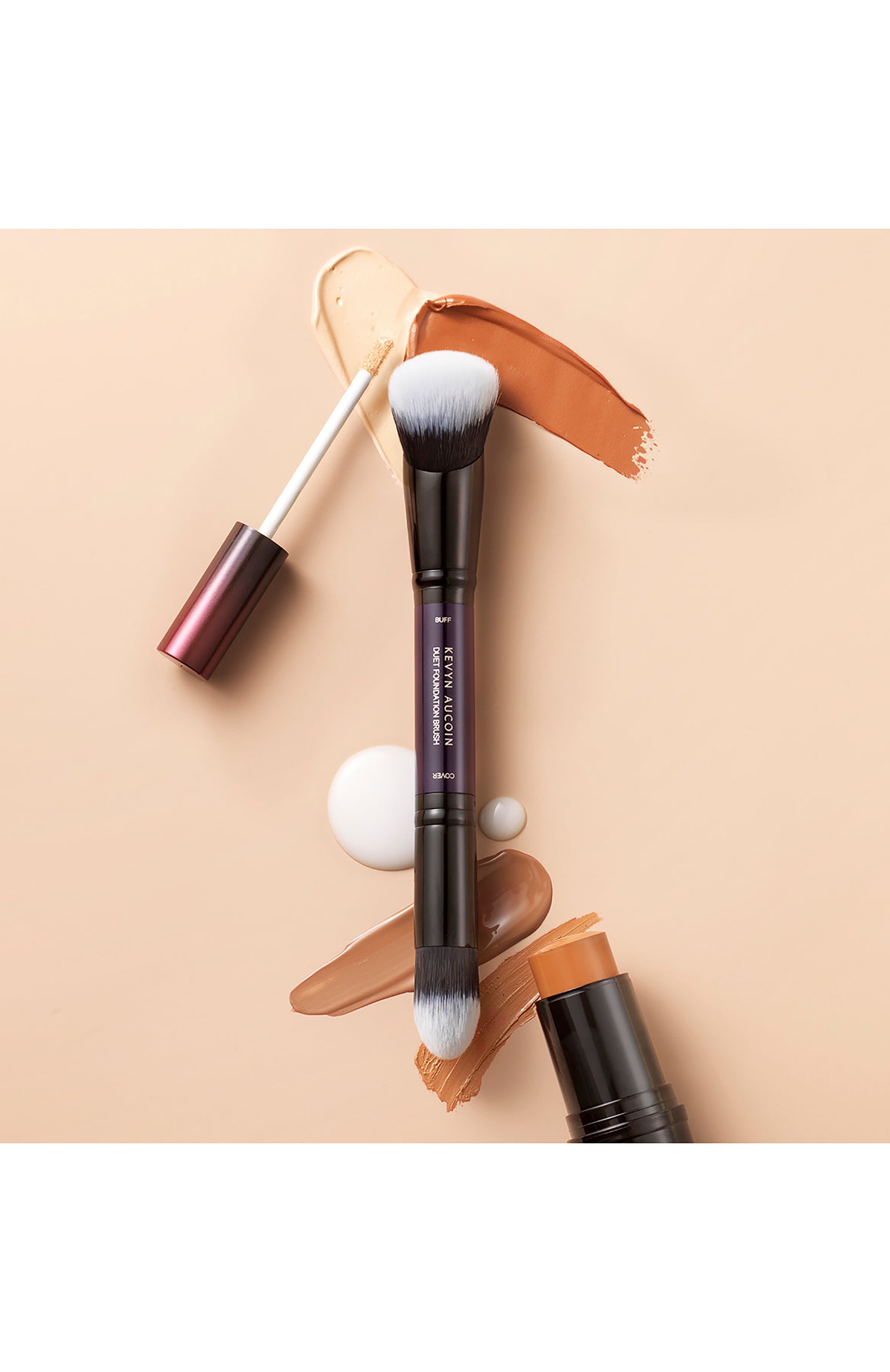 Двусторонняя кисть для тональной основы KEVYN AUCOIN, арт. 836622009677, фото 2
