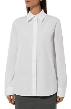 Женская хлопковая рубашка JIL SANDER белого цвета, арт. J04DL0003/J45001 | Фото 3 (Длина (для топов): Удлиненные; Рукава: Длинные; Материал внешний: Хлопок; Женское Кросс-КТ: Рубашка-одежда; Принт: Без принта; Материал сплава: Проставлено; Драгоценные камни: Проставлено; Стили: Классический)