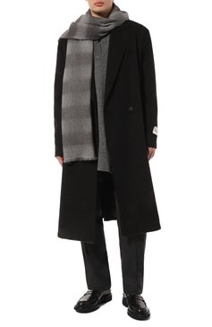Мужской шарф из шерсти и шелка ZEGNA темно-серого цвета, арт. Z6L05SA6/26A | Фото 3 (Материал: Шерсть, Текстиль, Шелк; Материал сплава: Проставлено; Нос: Не проставлено; Кросс-КТ: шелк, шерсть; Мужское Кросс-КТ: Шарфы - с бахромой)