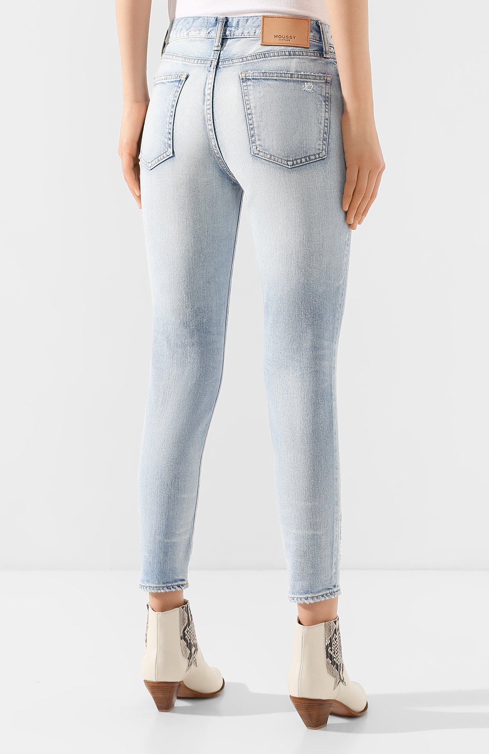 Джинсы MOUSSY голубого цвета по цене 31950 руб., арт. 025DSC12-2180, фото 4 Джинсы MOUSSY, арт. 025DSC12-2180, фото 4