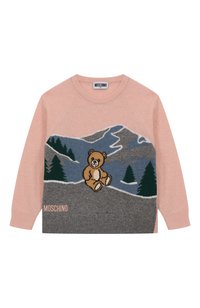 Светло-розовый