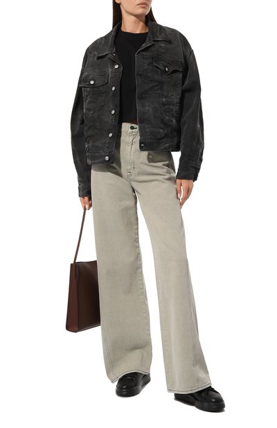 Хлопковая футболка CLOSED черного цвета по цене 12150 руб., арт. C95228-45F-EB, фото 2 Хлопковая футболка CLOSED, арт. C95228-45F-EB, фото 2