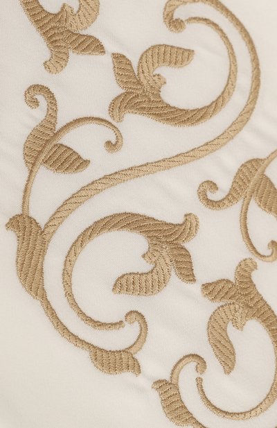Наволочка ornate medallion embroidery FRETTE бежевого цвета по цене 38000 руб., арт. FR6571 E0700 065B, фото 3 Наволочка ornate medallion embroidery FRETTE, арт. FR6571 E0700 065B, фото 3