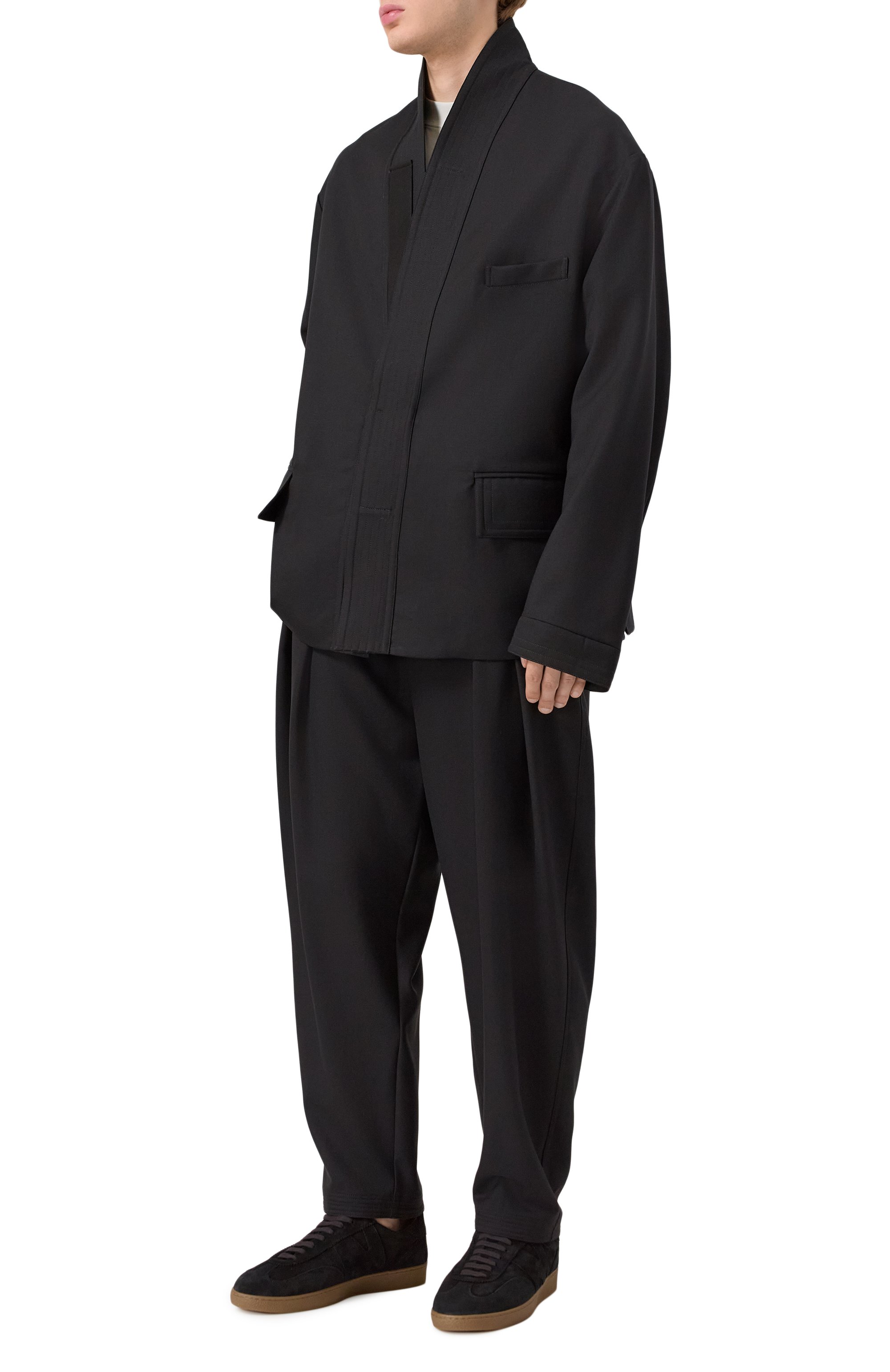 Шерстяные брюки MORDECAI черного цвета по цене 77200 руб., арт. 25A96MRU43/0, фото 2 Шерстяные брюки MORDECAI, арт. 25A96MRU43/0, фото 2