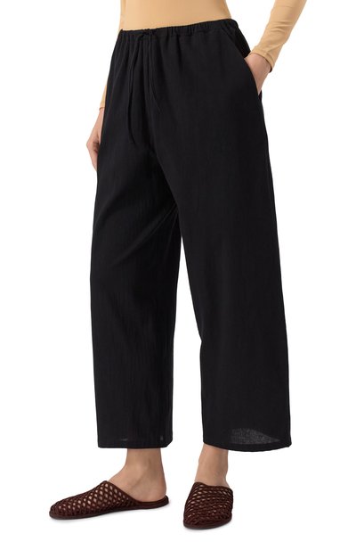 Хлопковые брюки PE черного цвета по цене 16490 руб., арт. PESS25-2.1.311.2, фото 3 Хлопковые брюки PE, арт. PESS25-2.1.311.2, фото 3