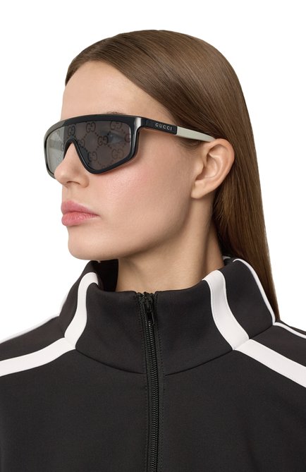 Женские солнцезащитные очки GUCCI черного цвета, арт. GG1736S 003 | Фото 2 (Нос: Не проставлено; Региональные ограничения белый список (Axapta Mercury): Не проставлено)