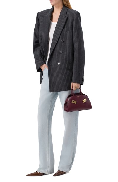 Сумка hug mini FERRAGAMO бордового цвета по цене 243500 руб., арт. 215975/791878, фото 3 Сумка hug mini FERRAGAMO, арт. 215975/791878, фото 3