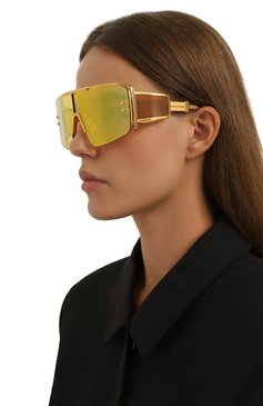 Женские солнцезащитные очки BALMAIN желтого цвета, арт. BPS-146D | Фото 2 (Нос: Не проставлено; Региональные ограничения белый список (Axapta Mercury): Не проставлено; Кросс-КТ: С/з-унисекс; Тип очков: С/з; Материал: Металл, Пластик; Очки форма: Маска; Оптика Гендер: оптика-унисекс)